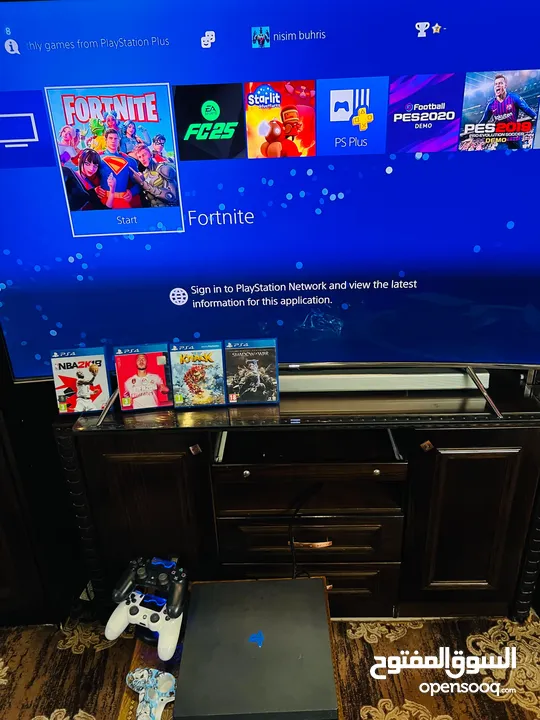 Playstation 4 Pro  بلاستيشن 4 برو