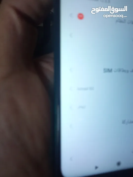 ريدمي نوت 8 pro   جهاز شغال تمام بس في كسر بظهر ونكشة بطرف شاشة مش مأثرة نهائي  ع