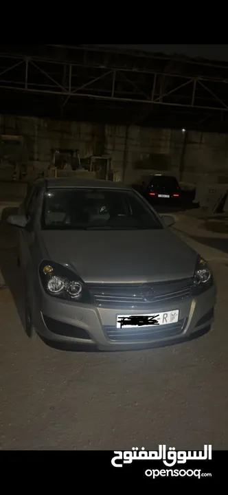 اوبل استرا موديل 2006