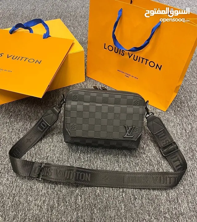 LV افخم الحقائب جوده عاليه فل تختيم مع كيس الكرتون