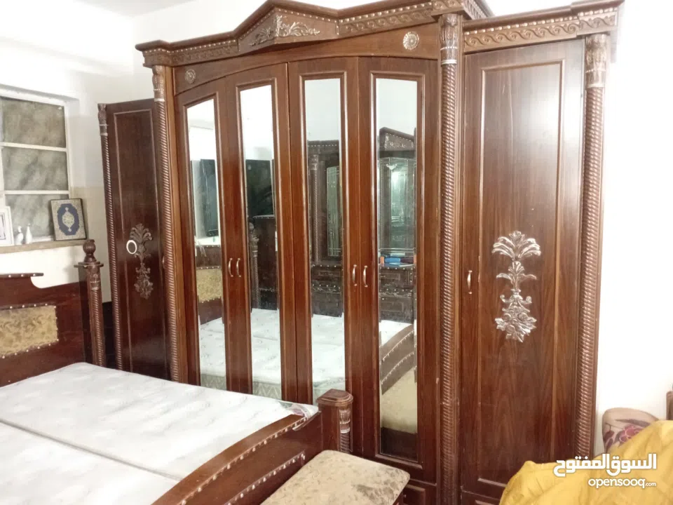 البيع سعر 1800