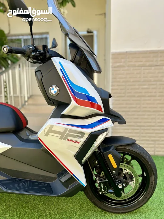 دراجة bmw c400x موديل 2020 نظيفة جدا