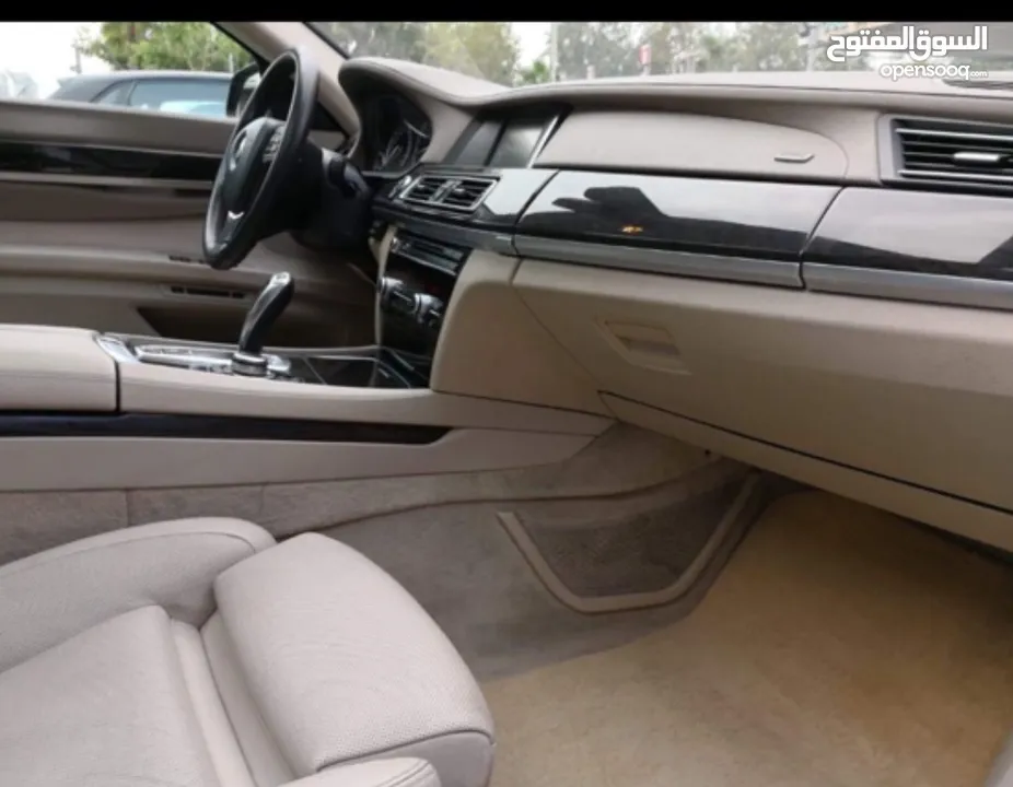 BMW 740 بحالة ممتازة