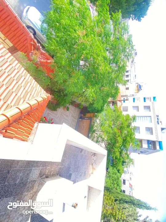 منزل مستقل للبيع في جبل الزهور
