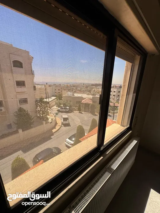 Modern 3-Bedroom Apartment  150 sqm  Master Suite, 3 Baths  Prime Location Near Amenities