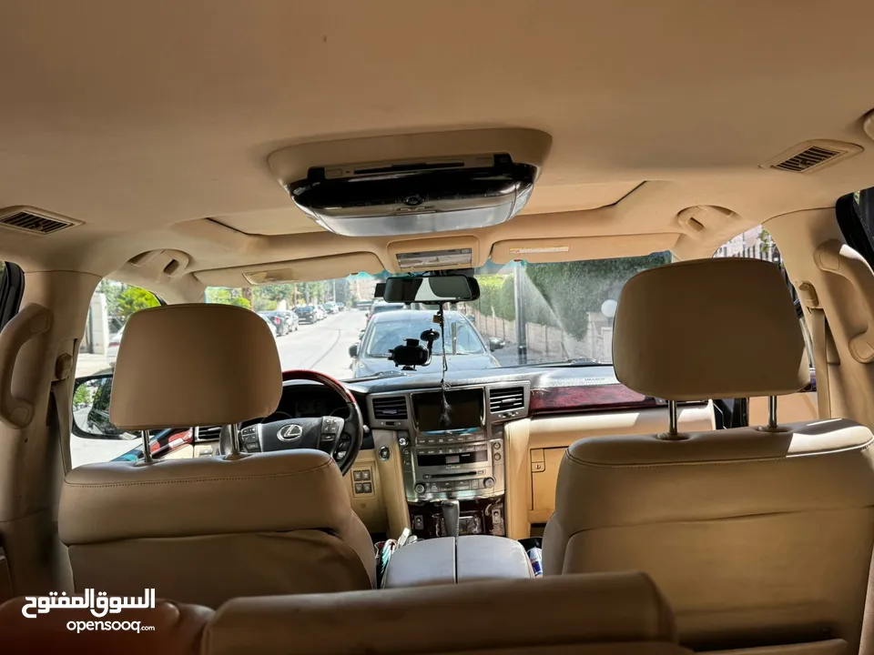 لكزس LX 570 أوروبية فل كامل موديل 2008 بحالة ممتازة  بودي محدث 2021  بسعر مميز