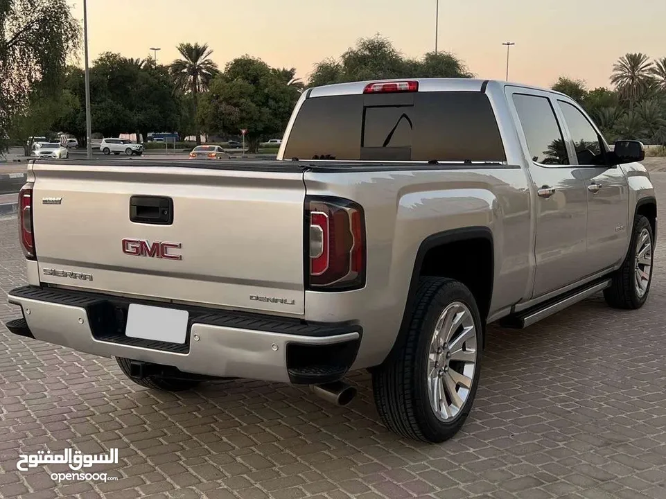 GMC DENALI SIERRA