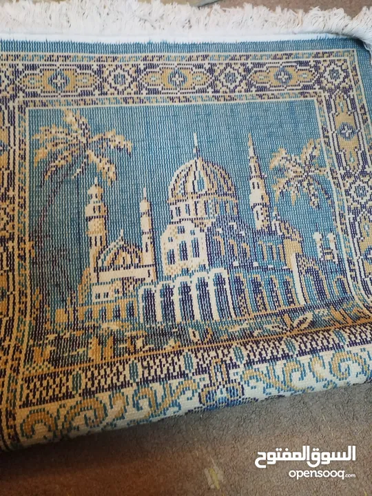 سجادة ممر لون اخضر ..