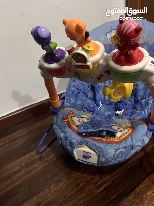 كرسي هزاز للاطفال من الولادة وحتى السنتين من ماركة fisher price