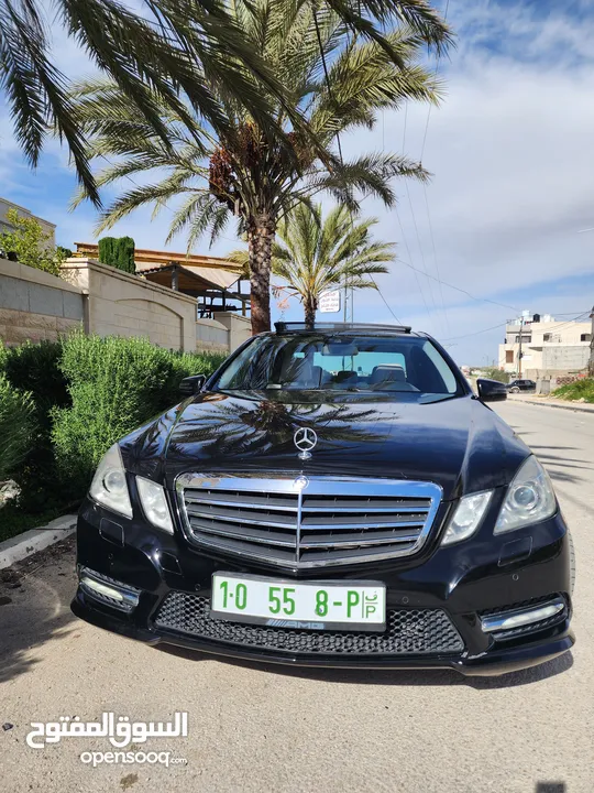 مرسيدس E200