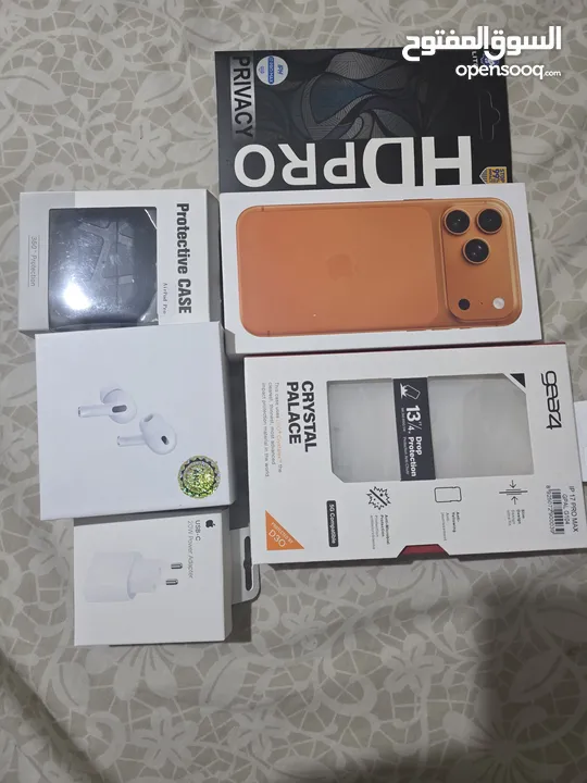 ايفون 17 برو ماكس لون برتقالي