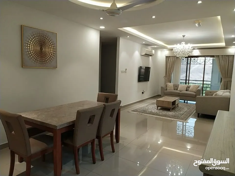 شقة مؤثثة وواسعة في بوشر في موقع ممتاز للإيجار Fully furnished apartment for rent in Bausher