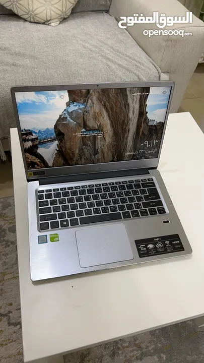 لابتوب  ‏ acer swift  مع بصمة ونظيف جدا واستخدام شخصي  ، مع جميع فيس ملحقاته فقط ب 89 ريال