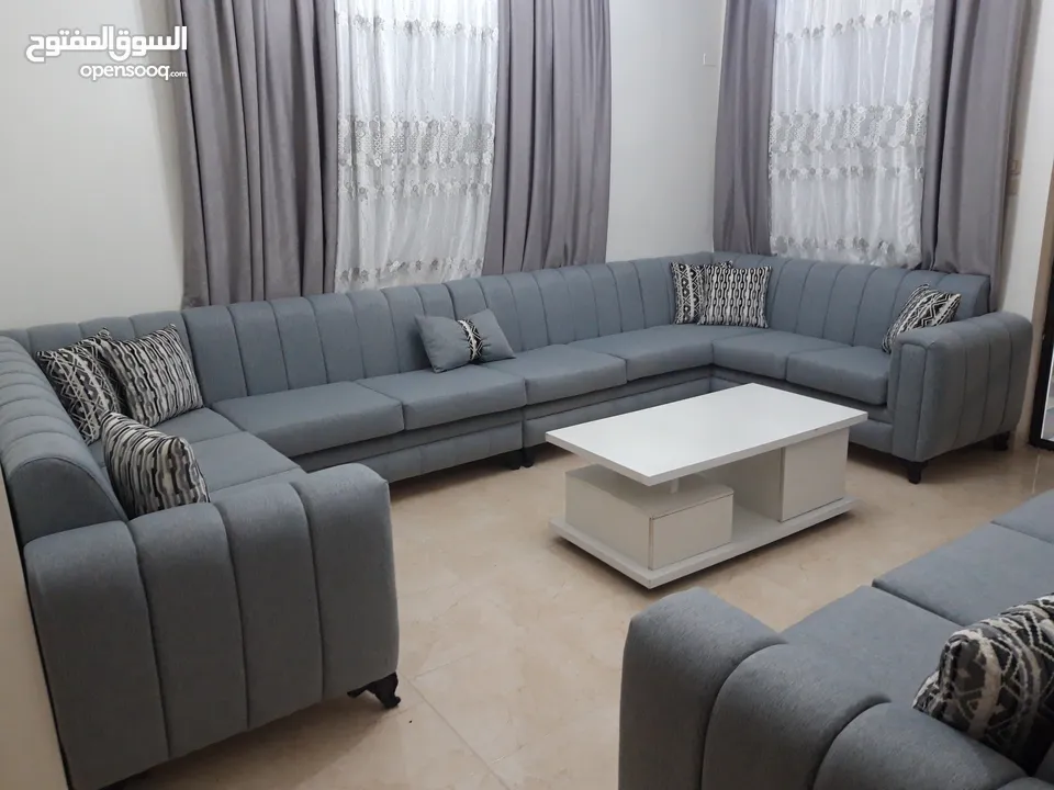 مفروشات البيت الصغير