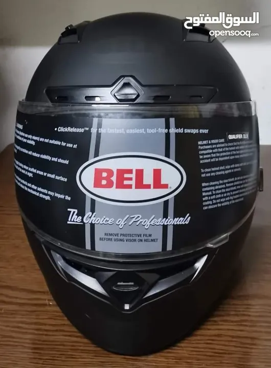 4 خوذ اعلى صنف للبيع    ماركة BELL و VICTORY و german helmet و Twister