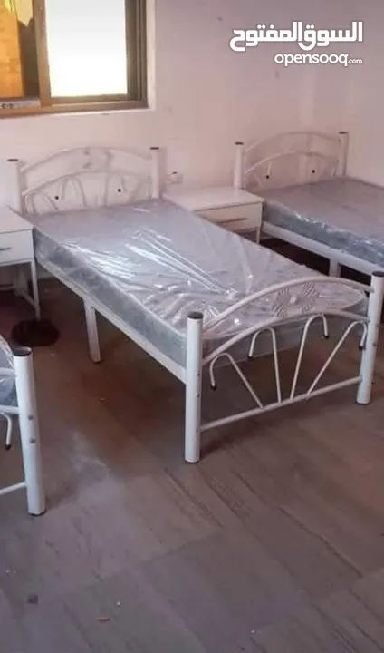 تخوت حديد متوفر جميع الالوان كفاله خطيه 8سنوات