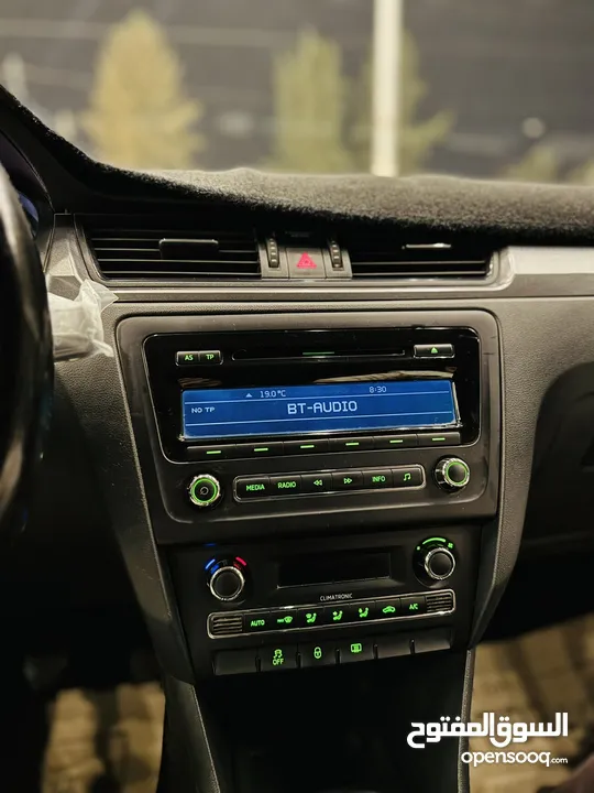 رابيد 2015 ديزل 1.6 جير عادي اصل برايفت سعر ممتاز و سيارة ممتازة