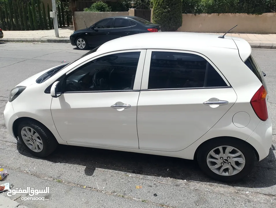 جنط 14 بحاله الوكاله للبيع 4 براغي قريب