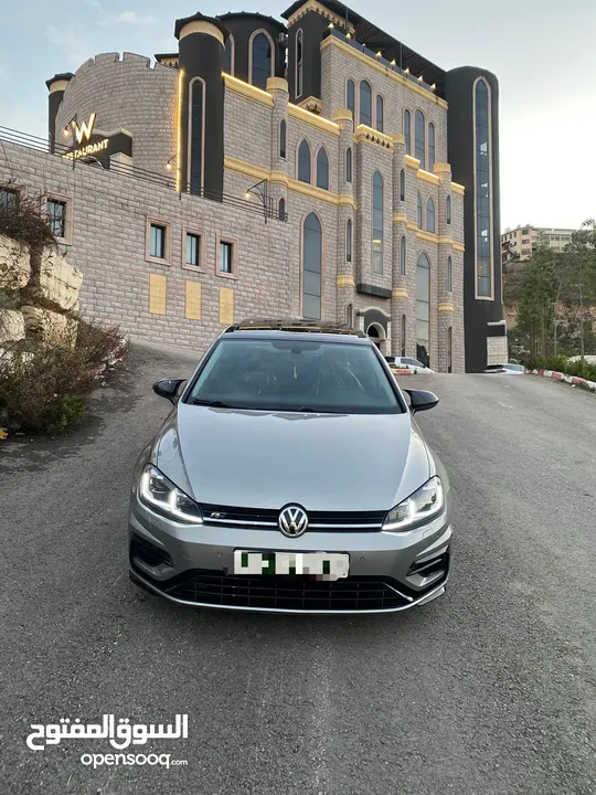 فولكسفاجن جولف - محرك بنزين اتوماتيك  Vw golf R.line 1.4Tsi