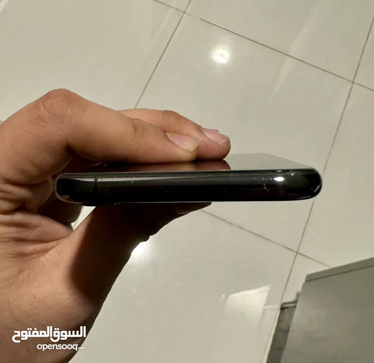 iPhone XS 64 GB Black 10/10 Condition