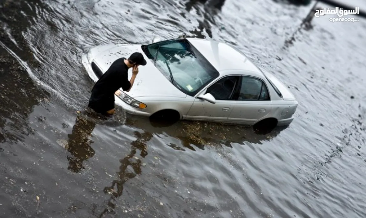 هل أنت عالق بسيارة غمرتها الفيضانات؟ نحن نوفر لك كل ما تحتاجه! Stuck with a Flooded Car?