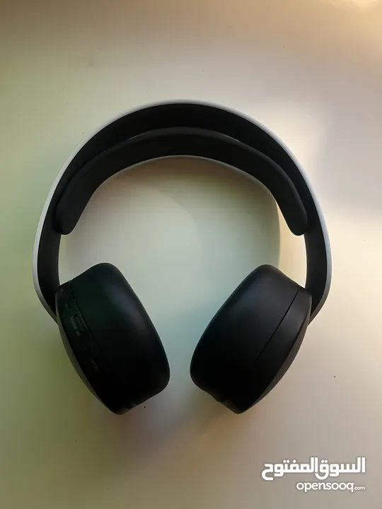 PLAYSTATION HEADPHONES IN GOOD CONDITION