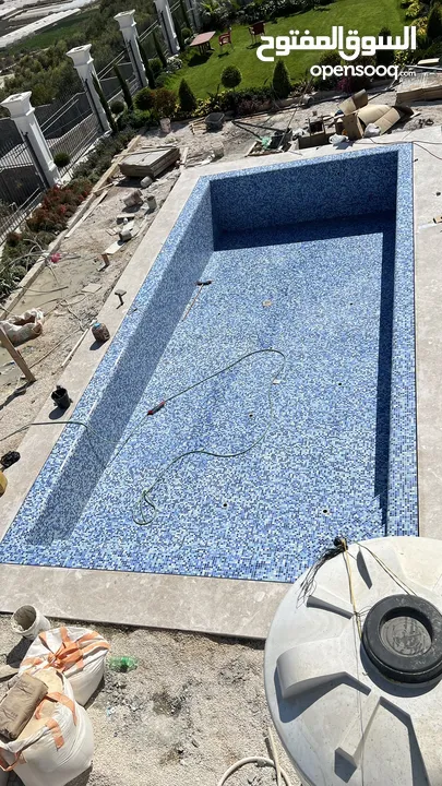 تجهيز كامل لبرك السباحه