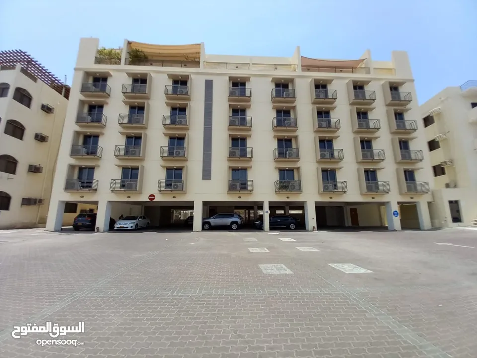 3 BR Refurbished Flat In Bait Al Falaj – Ruwi