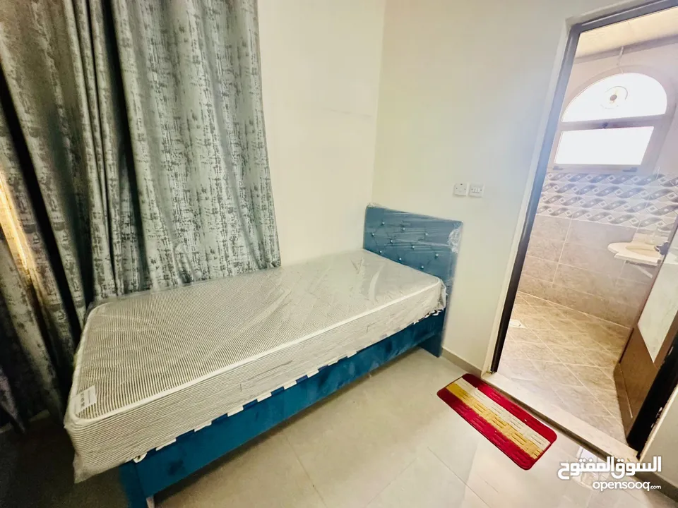 بدون عموله افخم سكن مشترك بنات وشباب في عجمان المويهات و الروضة شامل جميع الخدمات فرش جديد اول ساكن