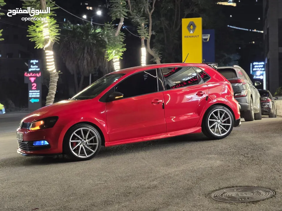 Polo8 فولكس فاجن