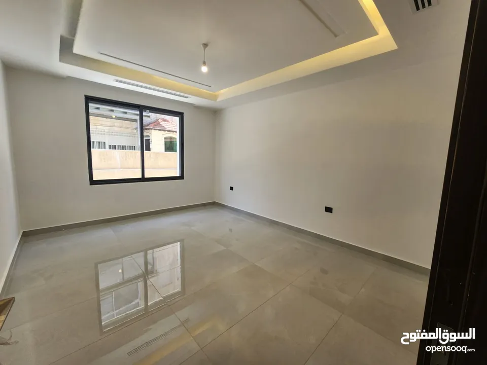 شقة فارغة للبيع في منطقة الدوار الرابع ( عدد 2 ) - ref : 14598