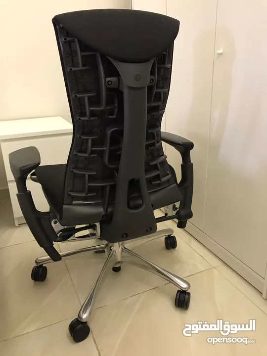 كرسي مكتب Herman Miller Embody