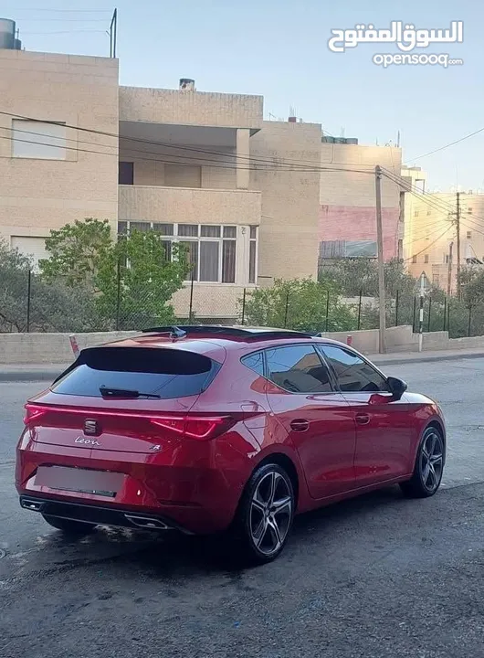 سيات ليون اف ار 2022-21 القصة الجديدة