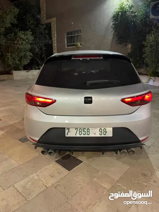 سيات ليون 2015
