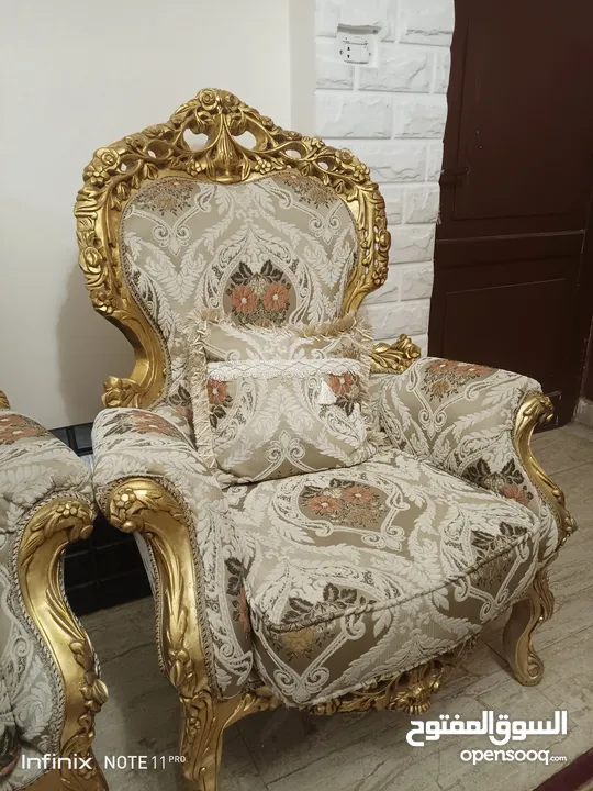 طقم كنب مصري فاخر حفر 14مقعد