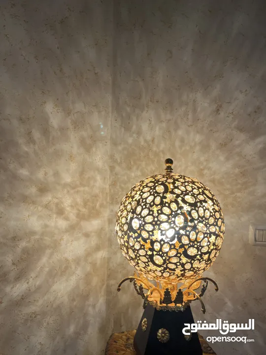 انارة روعة وقطعة نادرة بالحقيقة