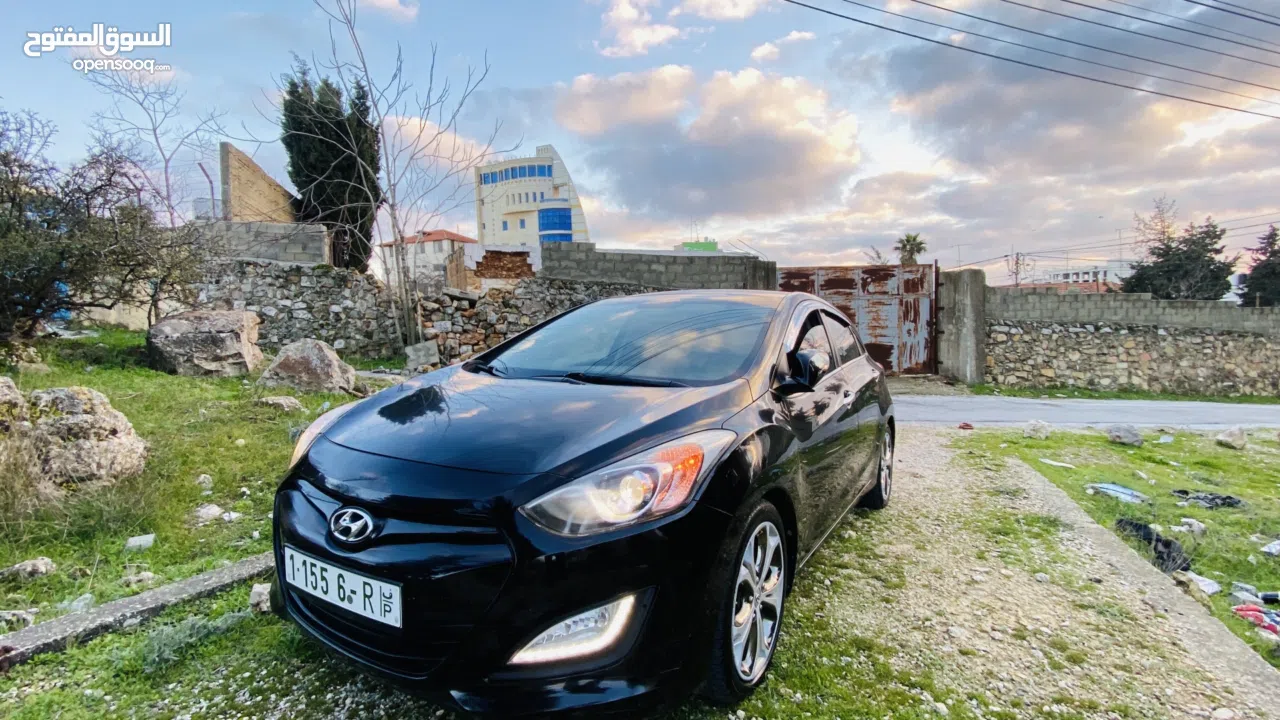 هونداي i30 فل اوتمات2013 فل فل اضافات  والفحص نخب النخب الله يبارك لصاحب النصيب