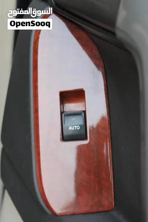 For Sale: Toyota Land Cruiser Prado TXL 2013 – V6 Petrol Automatic Excellent Condition