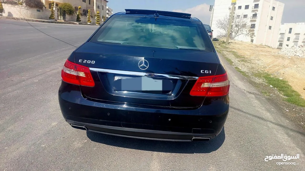 مرسيدس e200 موديل 2012 للبيع