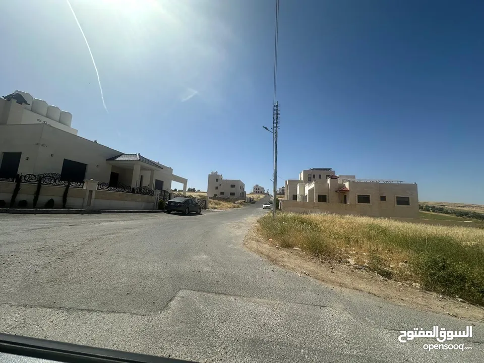 ارض للبيع مرج الحمام  حوض القصير  اسكان المهندسين  بالقرب من ترخيص غرب عمان سكن ج احكام خاصه