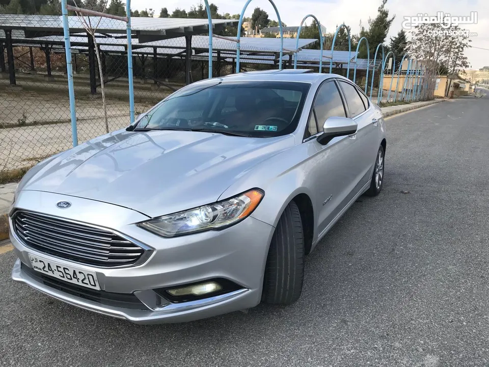 Ford Fusion 2017 SE  clean title