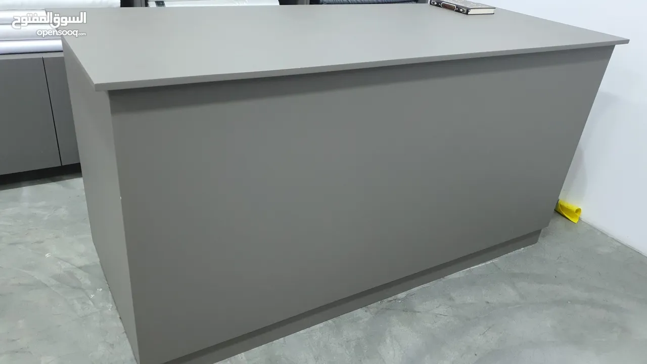 خامات لخياطة الثياب الرجالية (جديدة و مستخدمة)