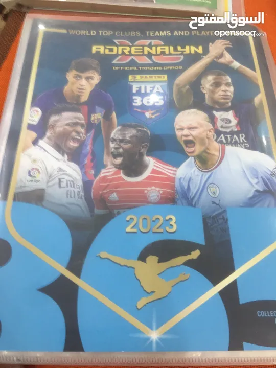 بطاقات رياضة رسمية panini and Topps