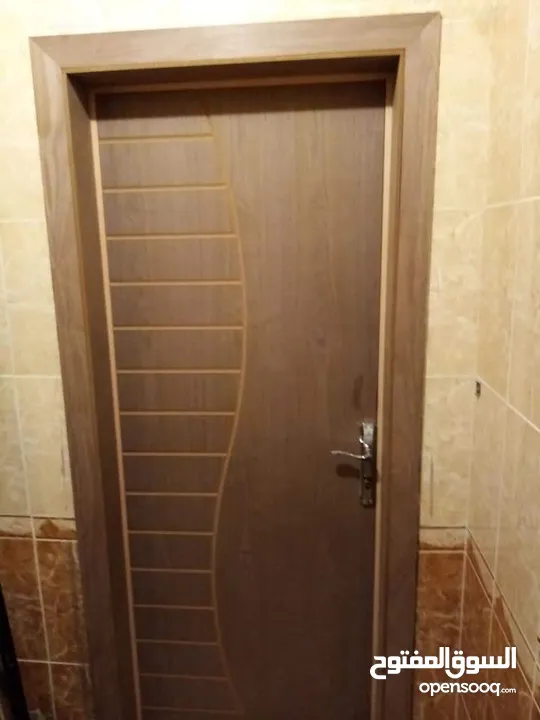 تفصيل كافة ابواب الخشب