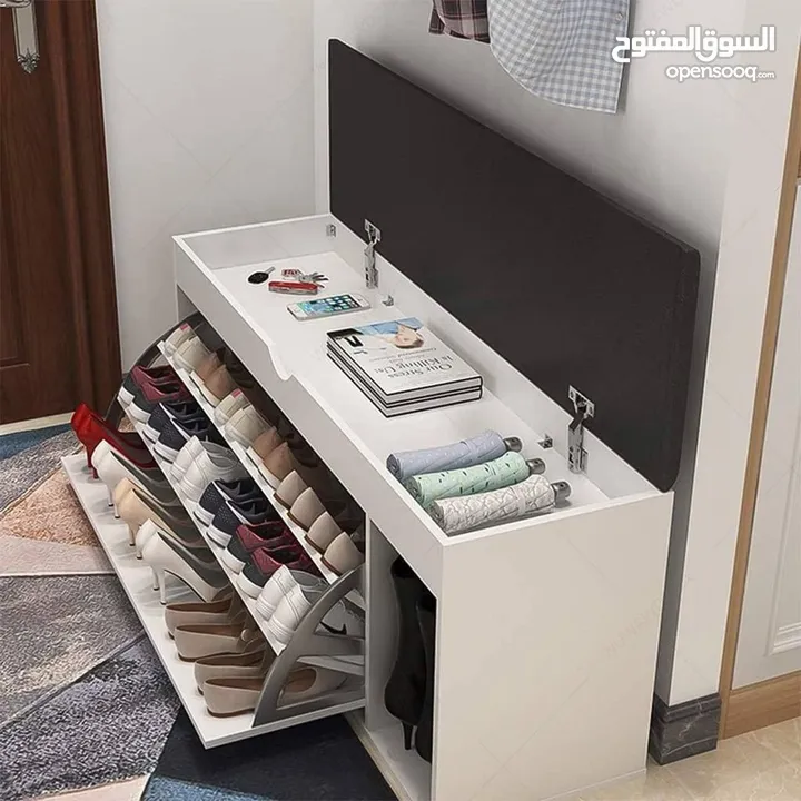 حل مثالي لترتيب مدخل بيتك   خزانة أحذية مع مقعد مريح، قطعة تجمع بين العملية والأناقة بوقت واحد.