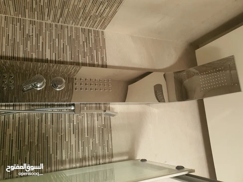 شقة للإيجار دير غبار