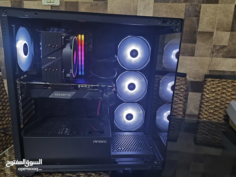 كمبيوتر بمواصفات عالية i7 12700F, RTX 2080 super