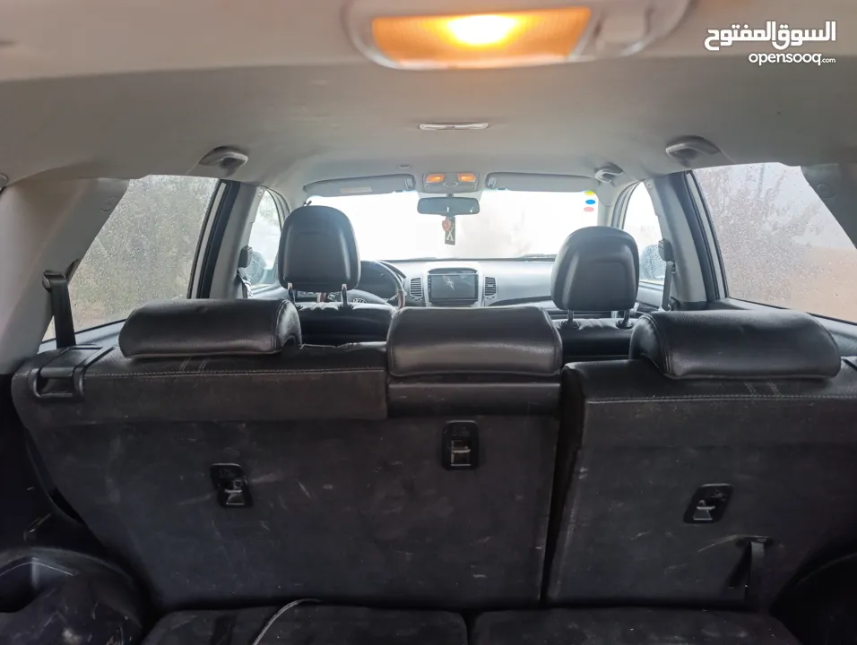 كيا سرنتو 2012