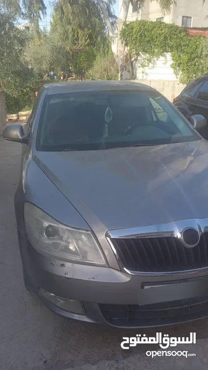 سكودا اوكتافيا 2011