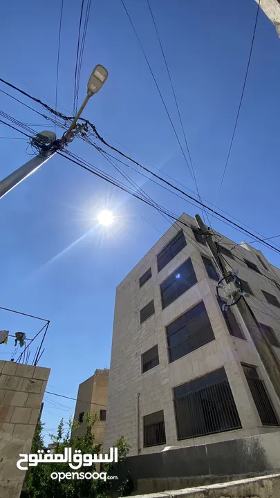 شقق سكنية او استثمارية جديدة لم تسكن للبيع في صويلح  120متر مع مطبخ امريكي راكب  من المالك مباشرة.